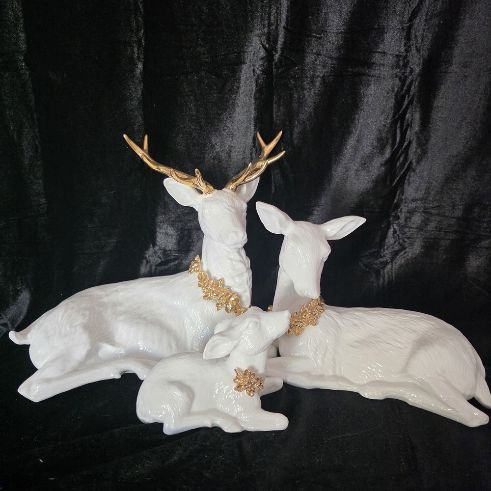 VTG Christmas Traditions Large 3 Piece Porcelain Deer Family White/Gold NICE